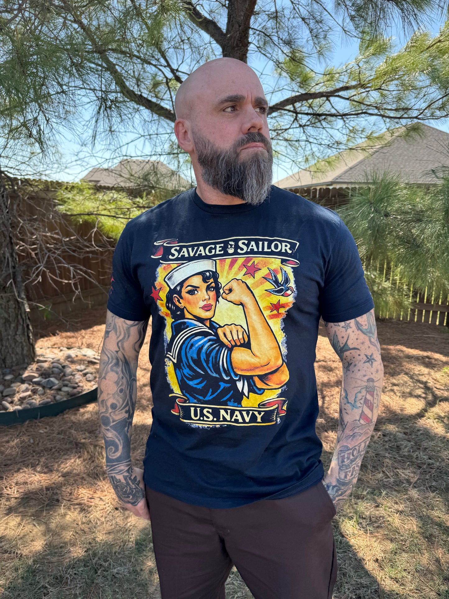 Savage Susie Men's T-Shirt - Midnight Navy