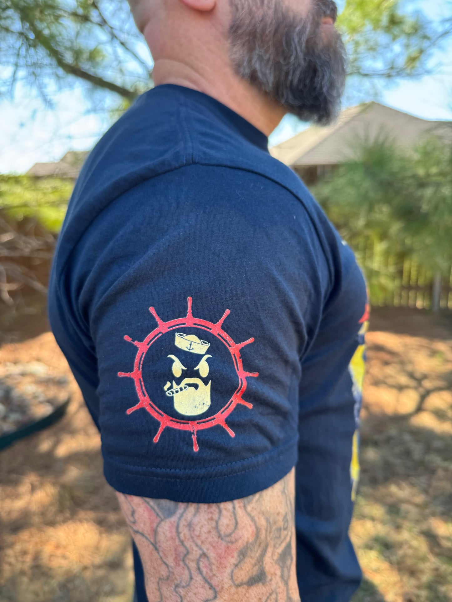 Savage Susie Men's T-Shirt - Midnight Navy